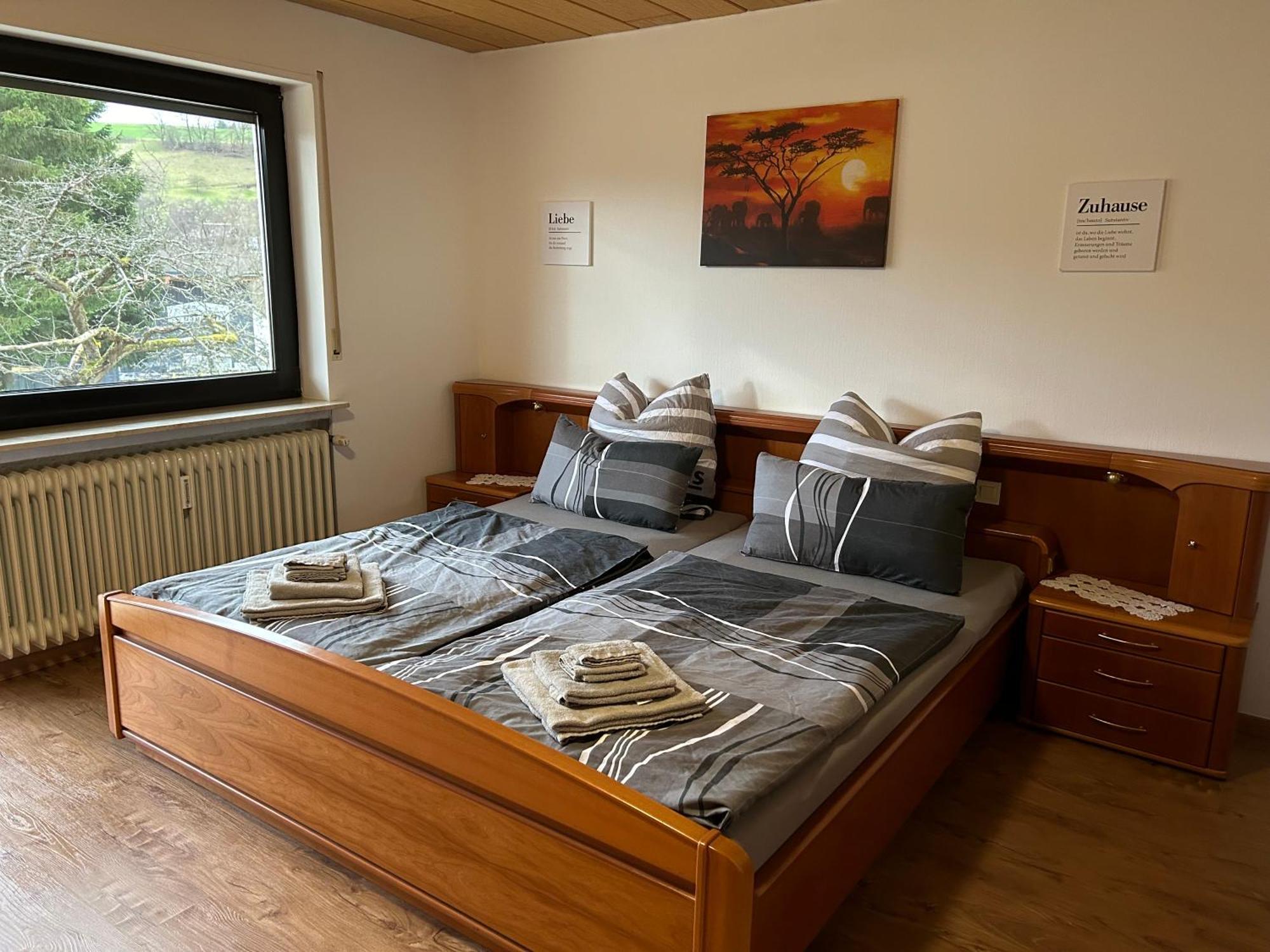 Ferien- Und Monteurwohnung Zum Waldblick Exterior photo