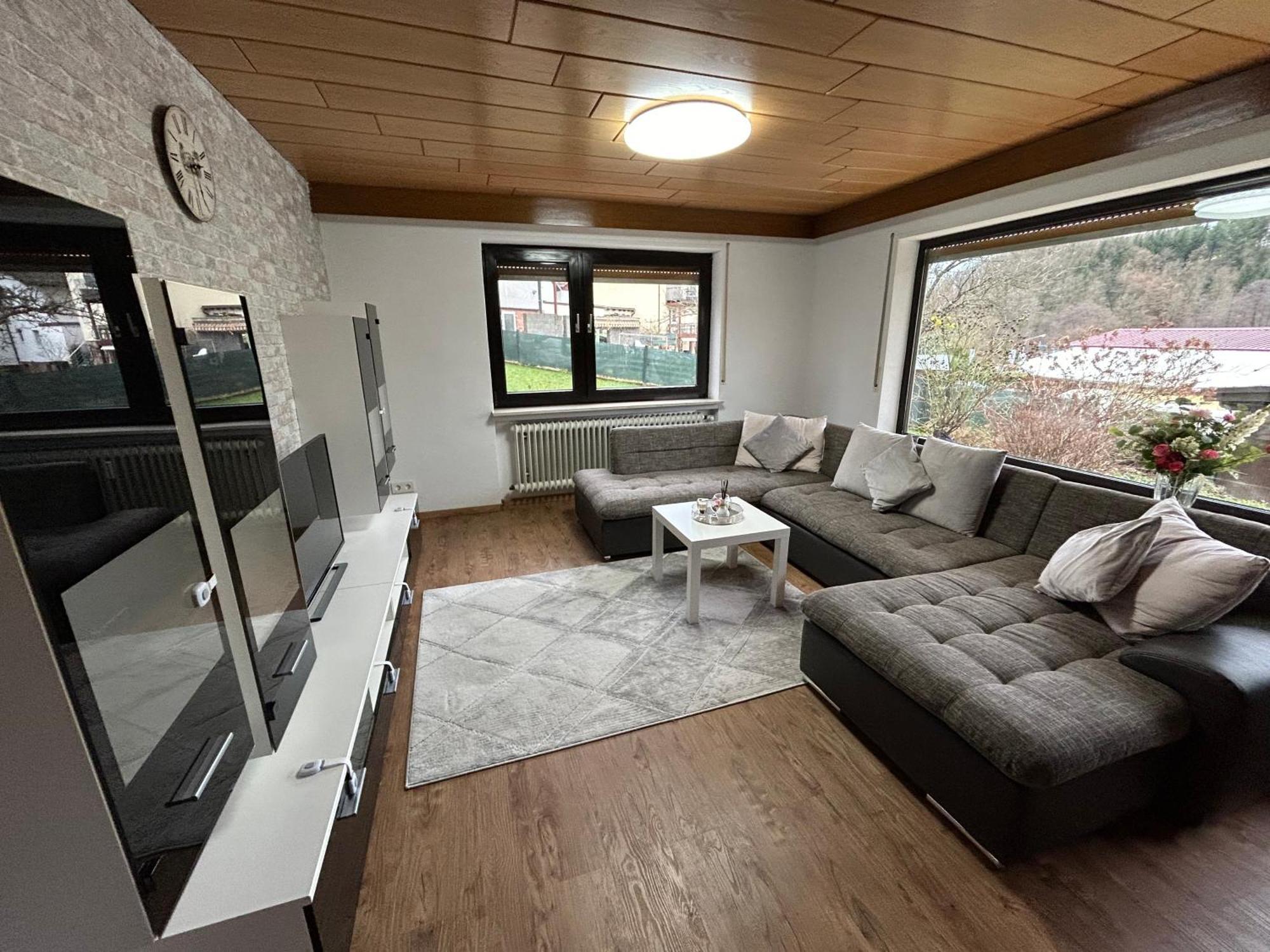 Ferien- Und Monteurwohnung Zum Waldblick Exterior photo